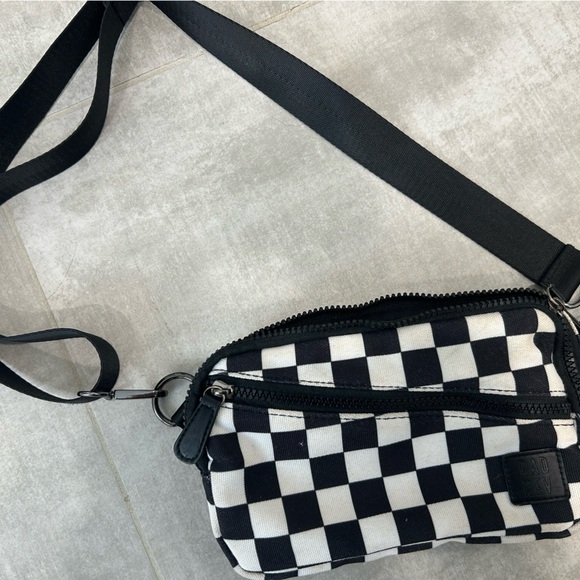 RadRev Black and White Checkered sling belt Bag - Picture 3 of 3
